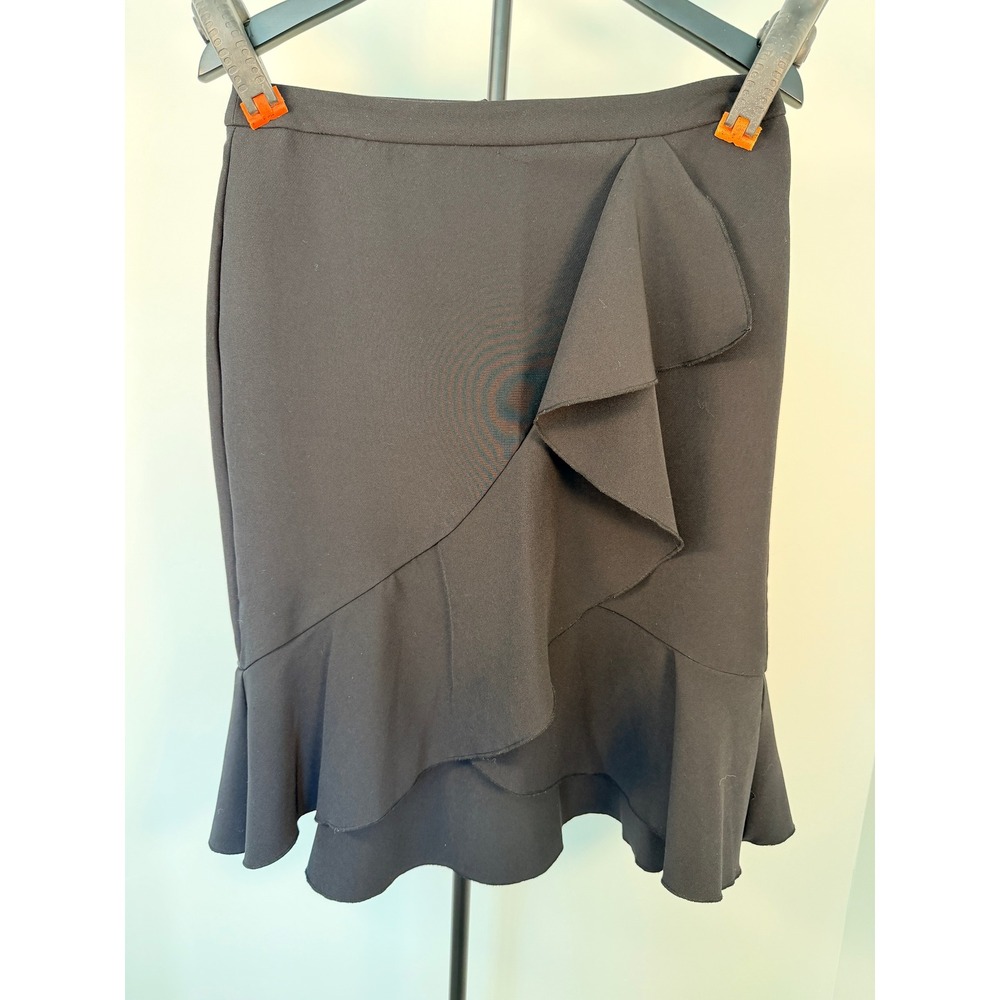 Worthington Black Ruffle Front Pencil Skirt Size 10 Stretch Knee Length Career